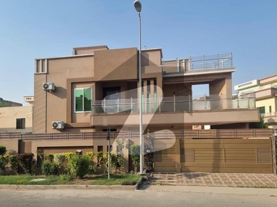 10.50 Marla Corner House Available For Sale In Citi Housing Gujranwala Block E (Phase 2) Citi Housing Society