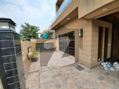 13 Marla Slightly Used Modern House For Sale At Top Location Near To Commercial DHA Phase 1 Block K