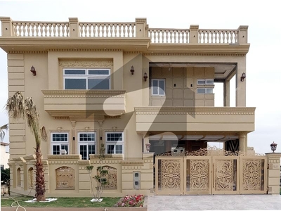 14 Marla Corner Triple Storey Dream House For Sale Swimming Pool 8 Bedrooms 5 Kitchen Bahria Town Phase 8 Block B