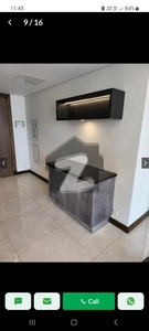 1700 S/f Luxurious Apartment For Sale In Gulberg Gulberg