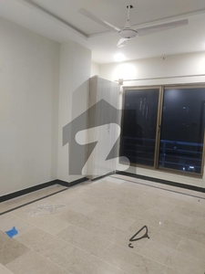 2 Bed Brand New Unfurnished Apartment Available For Rent In E 11 4 Main Margalla Road With Wapda Meter Or Gas Available E-11/4