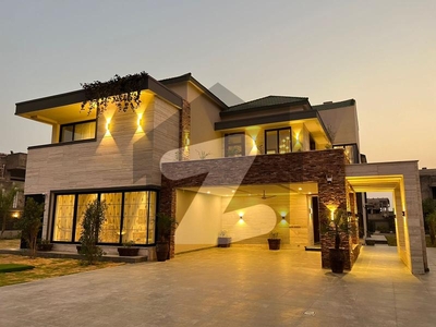 2 KANAL Auspicious Design House On Prime Location For Sale Bahria Town Phase 7