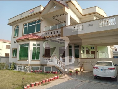 2 Kanal Triple Storey House For Rent For Multinational Company Hostle Guest House G-15