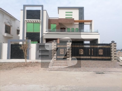 20 Marla House In Multan Is Available For sale DHA Phase 1 Sector M