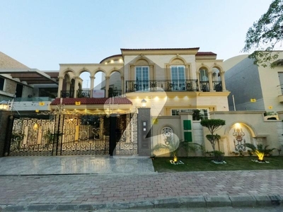20 Marla Ultra Classic House For Sale In Bahria Town Lahore Bahria Town Jasmine Block