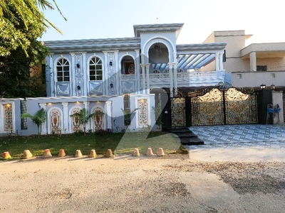 24 Marla Double Unit House For Sale In A1 Block Of Valencia Lahore Valencia Block A1