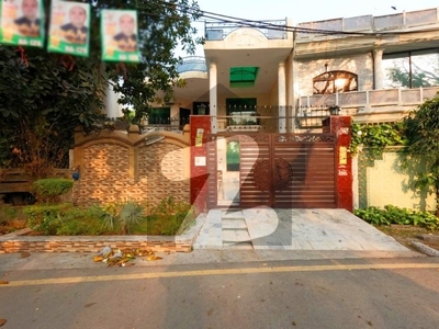 24 Marla House For sale In Samanabad - Block N Lahore Samanabad Block N