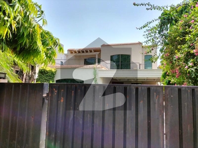 25 Marla Owner Build Solid Bungalow For Sale In Phase 2 Prime Location DHA Phase 2