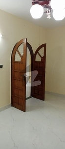 3 BED D/D RENOVATED APARTMENT IS AVAILABLE FOR SALE Gulshan-e-Iqbal Block 13/D-2