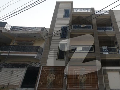 3 Bed Dd With Roof Gulshan-e-Iqbal Block 5
