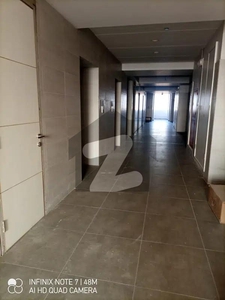 3 Bed Room Executive Apartment in Lucky One West Open Lucky One Apartment
