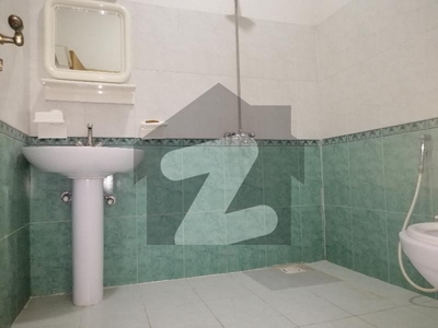 30x70 Up Portion For Rent D-17