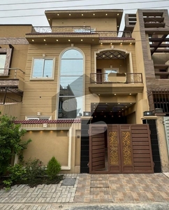 4 MARLA BRAND NEW SPANISH HOUSE FOR SALE IN AL-REHMAN GARDEN PHASE 2. Al Rehman Garden Phase 2