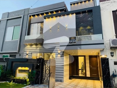 5 Marla architecture designer house available for sale Bahria Town Block CC