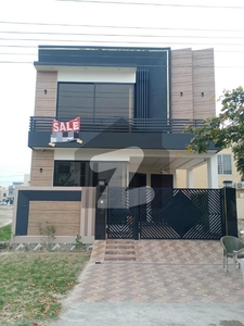 5 MARLA BRAND NEW HOUSE AT 50 FEET ROAD FOR SALE DHA 11 Rahbar Phase 2 Block J