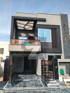 5 MARLA BRAND NEW HOUSE FOR SALE IN LOW PRICE IN BAHRIA ORCHARD LAHORE Low Cost Block D