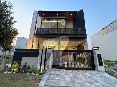 5 MARLA BRAND NEW MODERN DESIGN FULL HOUSE AVAILABLE FOR SALE IN DHA 9 TOWN DHA 9 Town