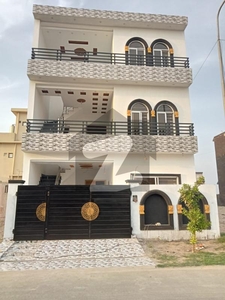 5 Marla Brand New Triple Storey House For Sale in Tulip Ext Block Park View City Lahore Park View City Tulip Extension Block