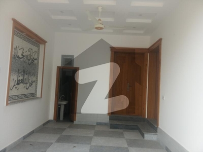 5 MARLA HOUSE AVAILABLE FOR RENT Wapda City Block L