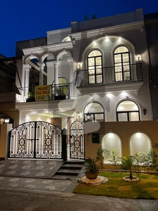5 Marla House For Sale At Very Ideal Location In Bahria Town Lahore Bahria Town Sector D