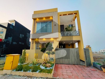 5 MARLA LOW PRICE HOUSE FOR SALE IN BAHRIA TOWN Bahria Town Phase 8