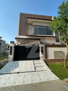 5 Marla Modern Design House For Sale At Prime Location Near To Park DHA 9 Town