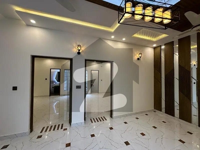 5.5 Marla Brand New House For Sale Direct Meeting With Owner Johar Town