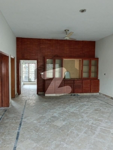 65 Feet Front Vip Double Storey House On Prime Location For Sale Allama Iqbal Town College Block