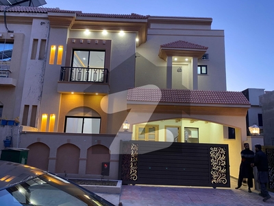 7 Marla Brand New Luxury House For Sale Umar Block / Double Unit House Hot Location Bahria Town Phase 8 Safari Valley