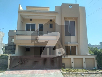 7 Marla House Available For Sale With 14 Marla Extra Land Bahria Town Phase 8 Usman Block