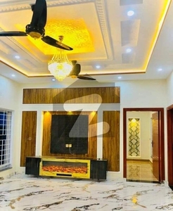 7.5 Marla Brand New House for sale Wapda Town