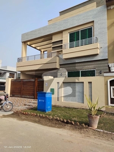 8 Marla Brand New House For Sale At The Ideal Location In D Block, Bahria Orchard. Low Cost Block D