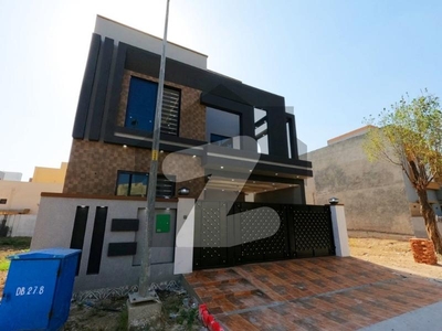 8 Marla House Is Available For Sale In Bahria Nasheman Zinia Block Lahore Bahria Nasheman Zinia