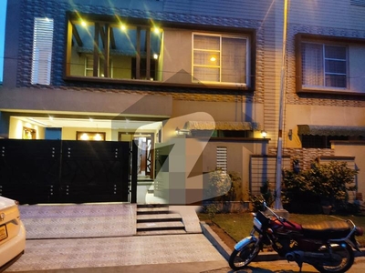 8 Marla Luxury Fully Furnished House For Sale At Very Prime Location Of Ali Block Bahria Town Lahore Bahria Town Ali Block