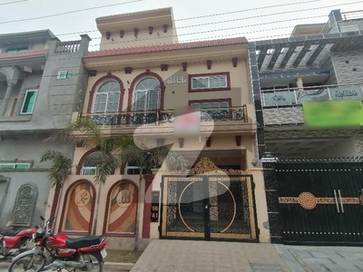 811 Square Feet House In GT Road For sale At Good Location Al Hafeez Garden Phase 5