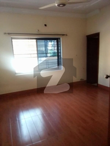 888 Sq Yd House In F-7 - Islamabad For Rent F-7