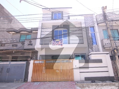 A Beautiful 5 Marla Double Storey House For Sale Airport Housing Society Sector 4