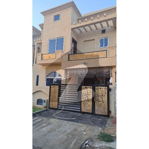 Ali Block 5 Marla Brand New House For Sale In Bahria Town Phase 8 Safari Valley
