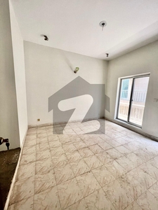 Apartment For Sale In Awami Villa 6, Bahria Town Phase 8. Bahria Town Phase 8 Awami Villas 6