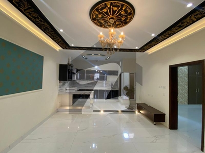 Beautiful Brand New East Open Villa For Sale - Executive Block, Faisalabad Eden Executive