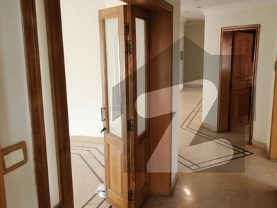 Beautiful Portion Available For Rent In F-11 Islamabad F-11