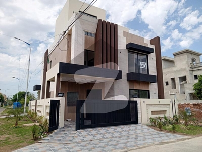 Brand New 10 Marla Modern House For Sale Bankers Avenue Cooperative Housing Society