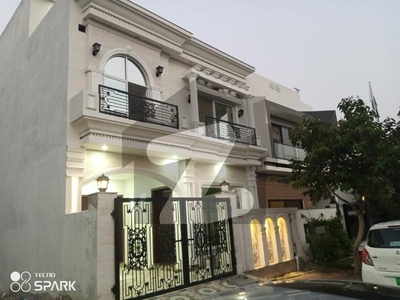 Brand New 5 Marla House For Sale In Bahria Town Lahore Bahria Town Sector D