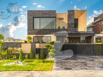 Full Basement Almost Brand New Modern Design House For Sale DHA Phase 6 Block J