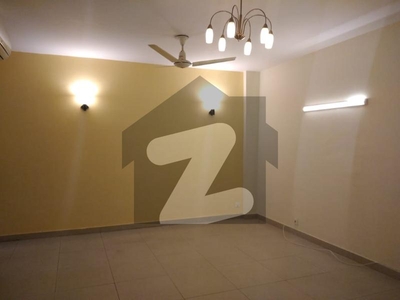 Brand New apartment For Rent with maintenance Constitution Avenue
