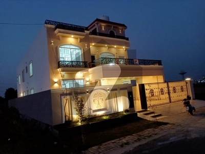 BRAND NEW HOUSE DOUBLE STOREY 1 KANAL KHAYABAN E AMIN SOCIETY BEAUTIFUL HOUSE FOR SALE INVESTMENT OPPORTUNITY TIME OWNER BUILD TOP LOCATION Khayaban-e-Amin
