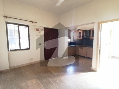 Centrally Located Flat Available In Defence Residency For Rent Defence Residency
