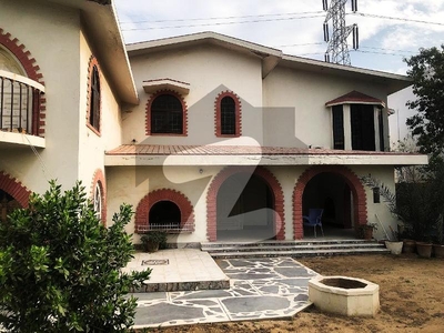 Defence Phase 2 1000 Square Yards 5 Bedroom House For Sale DHA Phase 2