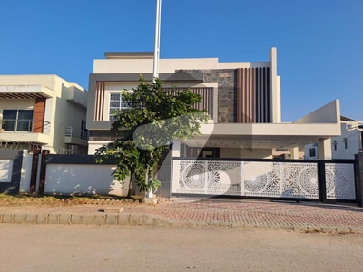 DESIGNER 22 MARLA HOUSE FOR SALE IN THE MOST PRIME LOCATION Bahria Town Phase 8 Usman D Block