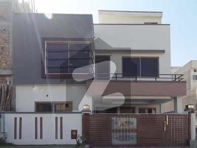 Double Unit House Park Facing Gas Available Bahria Town Phase 8 Awais Block